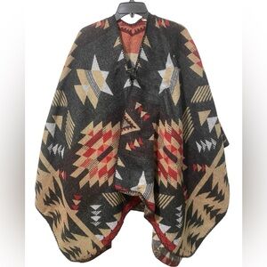 Soft Surroundings Southwest Aztec Boho Poncho Cape